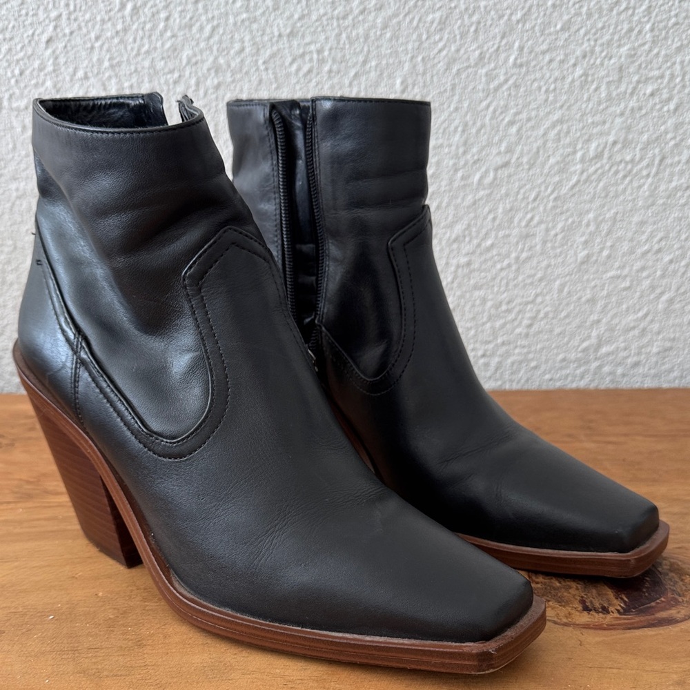 Vince Camuto Black Leather Ankle Booties